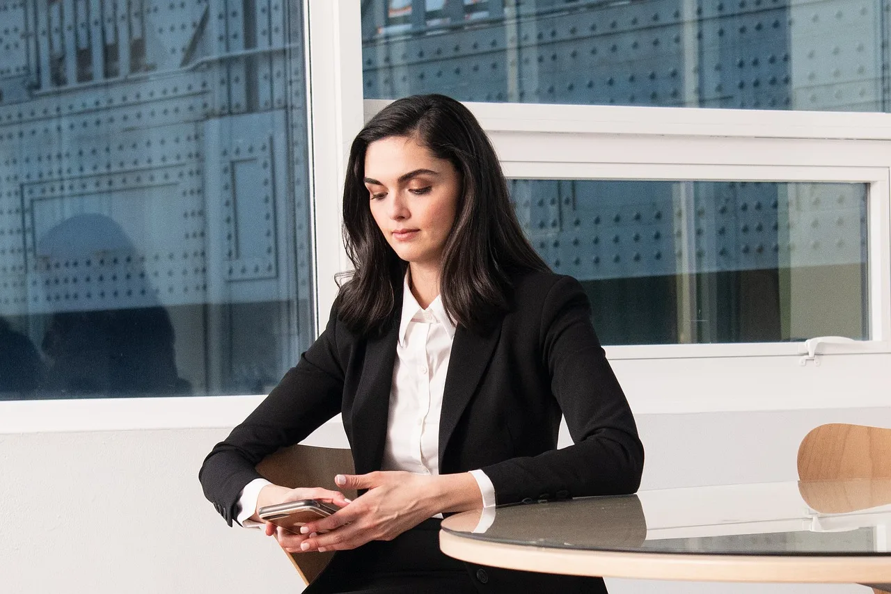 woman, blazer, texting, business, professional, phone, forma, office, blazer, blazer, blazer, blazer, blazer. Canada Council Artistic Creation Grant for Arts Writers: What to Prepare