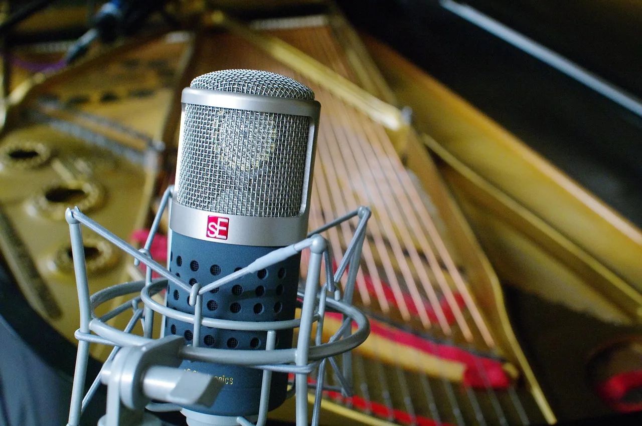 tube microphone, dual tube microphone, gemini, recording, large diaphragm microphone, percussion, precise, studio, live sound, tour sound, rental company, audience, performing arts, concert, rock star, country music, singer, gemini, country music, country music, country music, country music, country music. Common music coverage problems and practical fixes