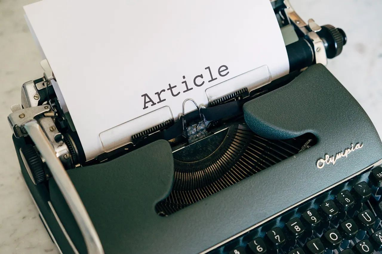 news, fake news, newspaper, press, ask, question, info, information, newsletter, internet, inform, medium, digital, article, communication, magazine, notification, reports, typewri. 5 Questions to Ask a US Gallery Owner About Sales Figures